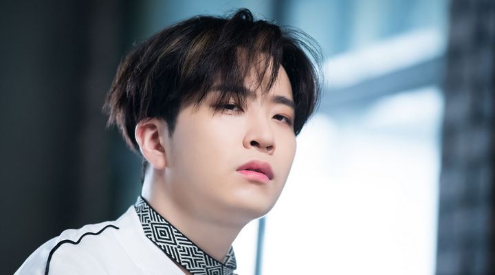 Youngjae de la GOT7 hărțuit de fanii sasaeng image-10578