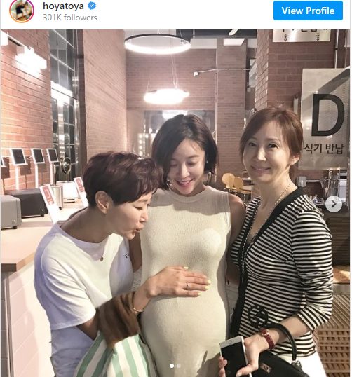 Imagine cu Hwang Jung Eum la prima sarcină, în 2017 / Instagram