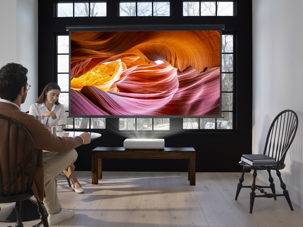 Samsung lansează proiectorul “The Premiere”, cu laser 4K Ultra Short Throw, care va oferi o veritabilă experiență home cinema