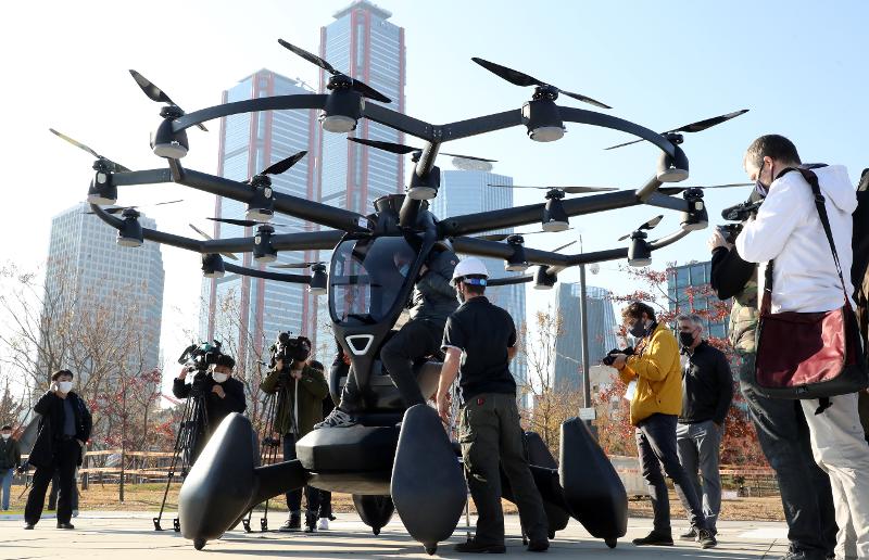 Drone high-tech tranformate  în taxi, testate pentru prima dată la Seul