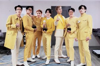 BTS, primii artiști asiatici din istorie care câștigă premiul pentru “Artistul Anului” la gala premiilor American Music Awards 2021