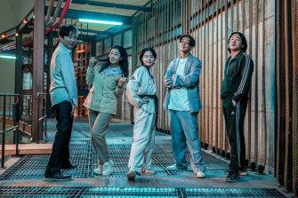 Viitorul film al lui Yoo Ah In, Hi.5, și-a încheiat filmările și dezvăluie primele imagini