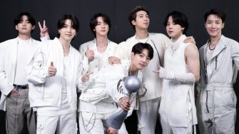 BTS, cel mai bine vândut act din lume, în 2021