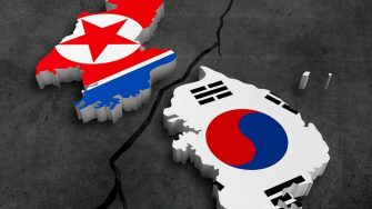 Coreea de Nord provoacă din nou. Ce spun vecinii din Sud, Japonia și SUA despre tirul cu rachetă balistică intercontinentală de astăzi