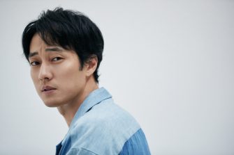 So Ji Sub, un doctor geniu care caută răzbunare într-un poster înfricoșător pentru dramă „Doctor Lawyer”