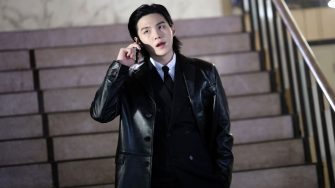 SUGA de la BTS devine PRIMUL rapper coreean de sex masculin din ultimii 10 ani care atinge 400 de milioane de stream-uri Spotify cu Haegeum sub pseudonimul Agust D