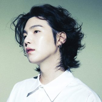 Suga din BTS le scrie o scrisoare emoționantă fanilor după ce și-a încheiat serviciul militar